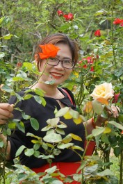 Hoa và cây cảnh giúp phụ nữ sống lâu hơn