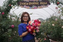 Nữ Thạc Sỹ Gây Dựng " Thiên Đường Hoa " Nức Tiếng Cả Nước